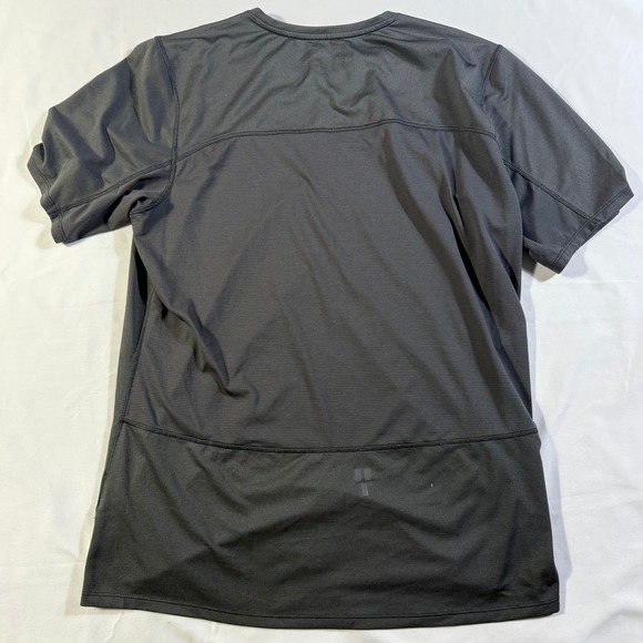 The North Face Mens FlashDry Performance T-Shirt Gray Large Athletic Workout Top - Picture 8 of 8